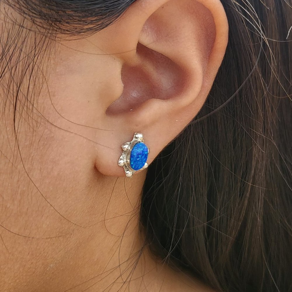 Native American Turtle Blue Opal Stud Earrings Zuni Sterling Handmade Jewelry‎ - Picture 4 of 5